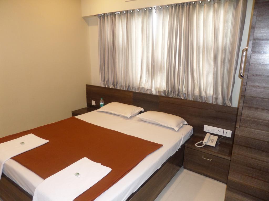 Hotel Sai Heera Residency Shirdi Pokój zdjęcie