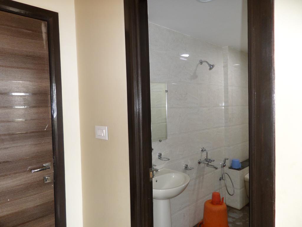 Hotel Sai Heera Residency Shirdi Zewnętrze zdjęcie