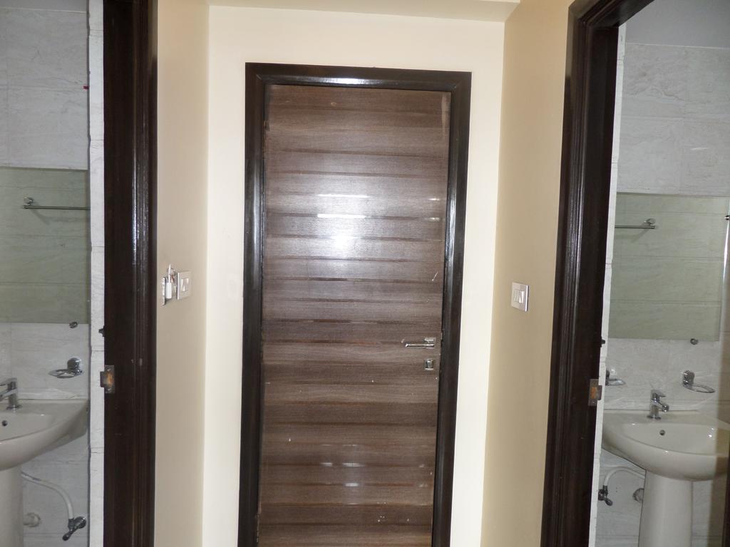 Hotel Sai Heera Residency Shirdi Zewnętrze zdjęcie